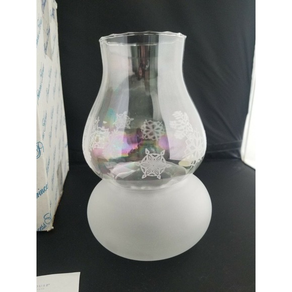 Princess House 487 Crystal Candle 2 Piece Hurricane Lamp Snowflakes Winter - Picture 2 of 12